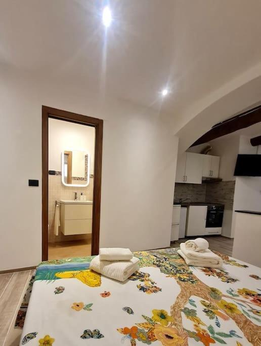Le Prie Rooms Genua Buitenkant foto